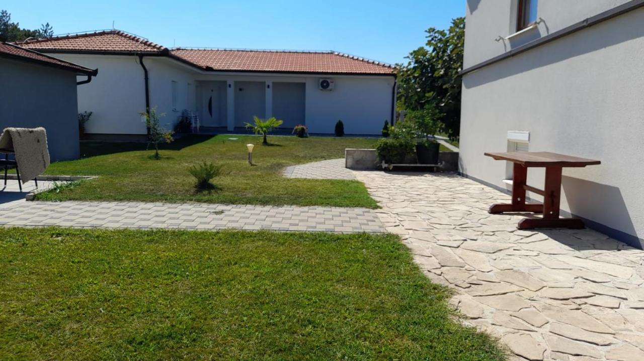 ליובוסקי Apartment Kravica מראה חיצוני תמונה